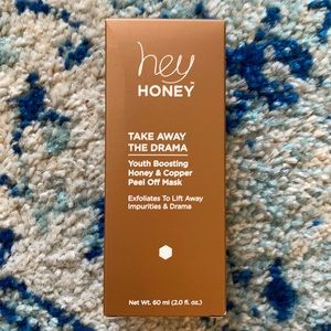 Honey and copper peel off mask
